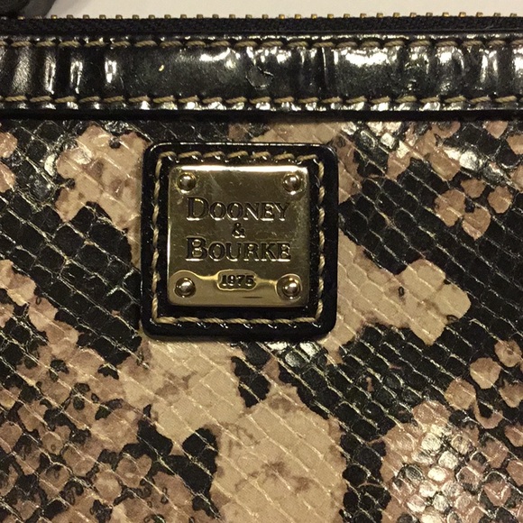 Dooney & Bourke Snakeskin Print Wristlet/Clutch - Picture 5 of 13